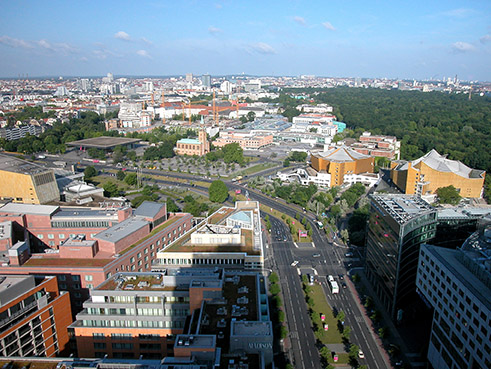 PM AIV 08052015 kulturforum blick von panoramaterrasse des kollhoffturms 2004 web